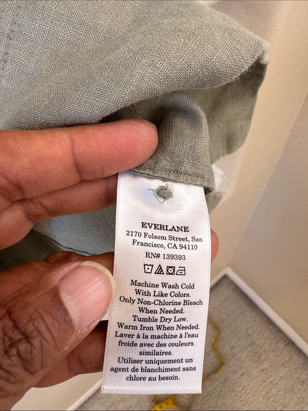 Everlane Light Sage Linen Shirt - Picture 4 of 6